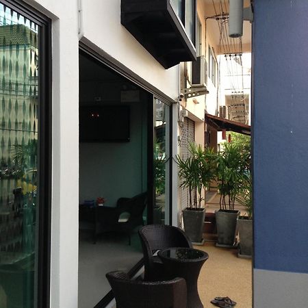 Chalong Sea Breeze Hotel Exterior photo
